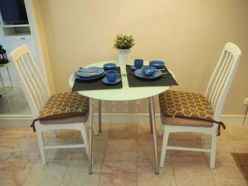 1 Bedroom condo in Saranjai Mansion