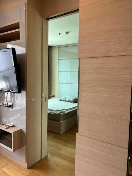 1 Bedroom condo in The Address Asoke