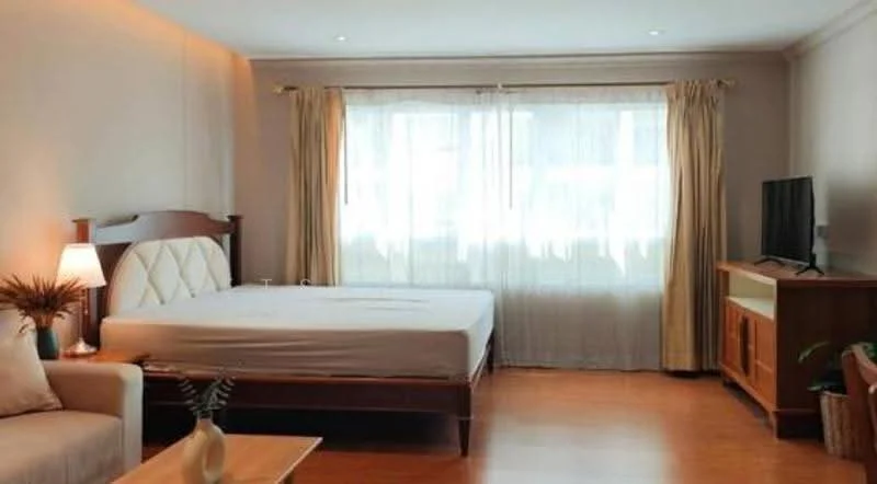 1 Bedroom condo in Lumpini Suite Sukhumvit 41