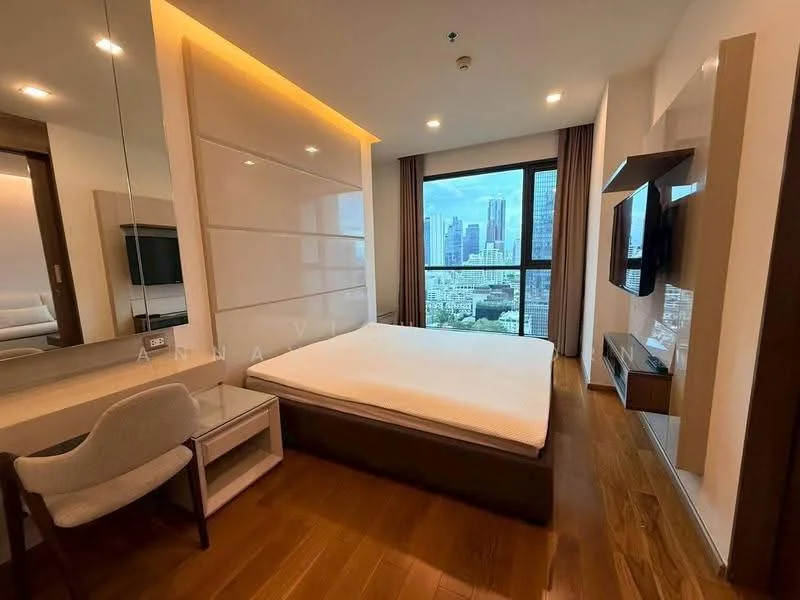 1 Bedroom condo in The Address Sathorn