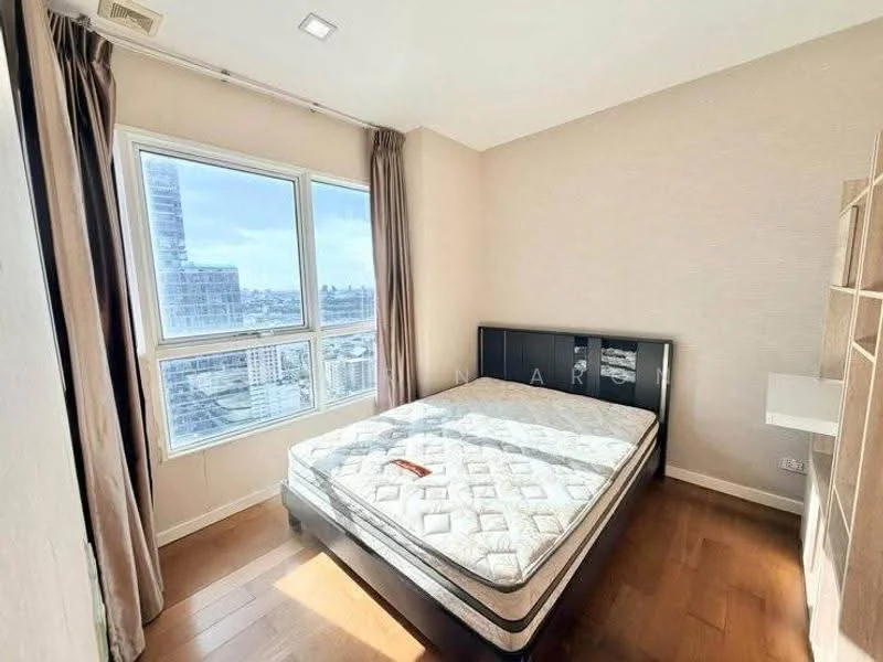 1 Bedroom condo in Condolette Ize Ratchathewi