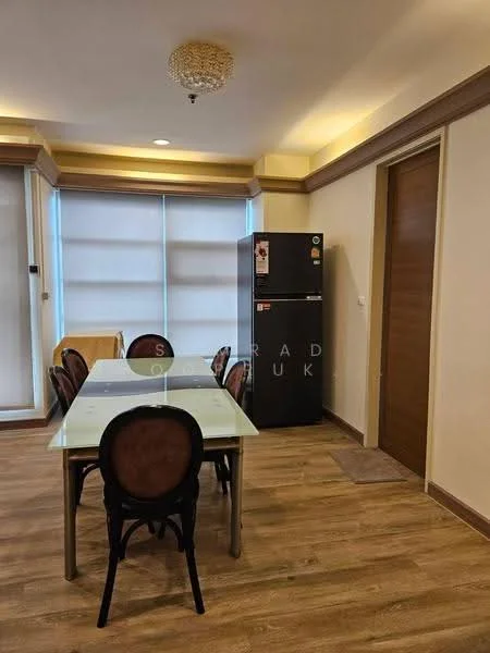 3 Bedroom condo in Baan Klang Krung Siam-Pathumwan