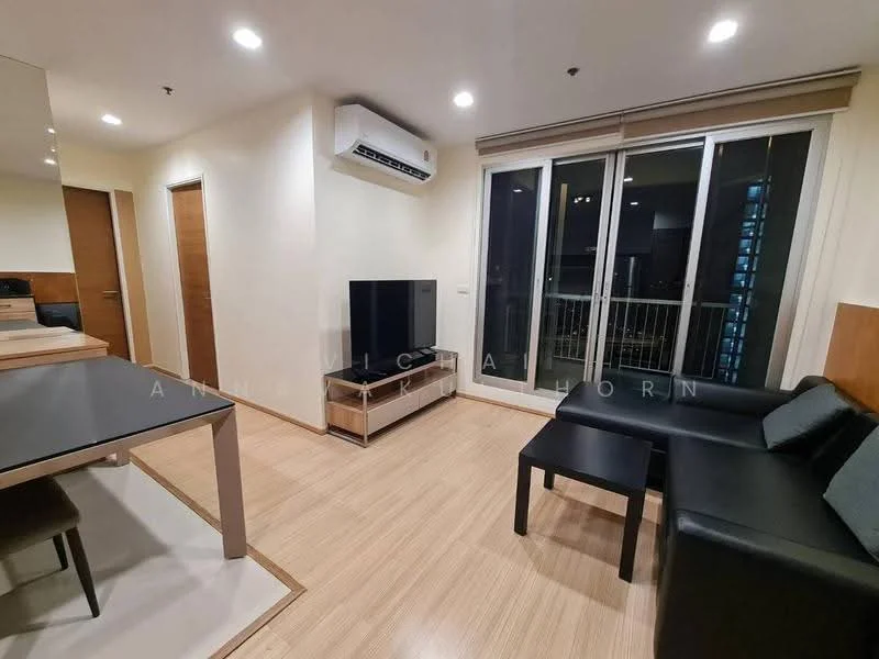2 Bedroom condo in Rhythm Sukhumvit 50
