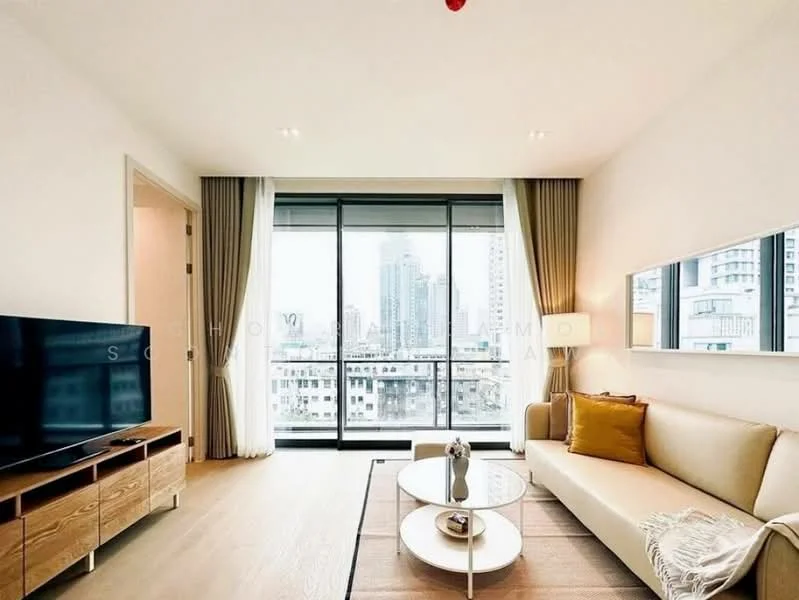 1 Bedroom condo in The Strand Thonglor