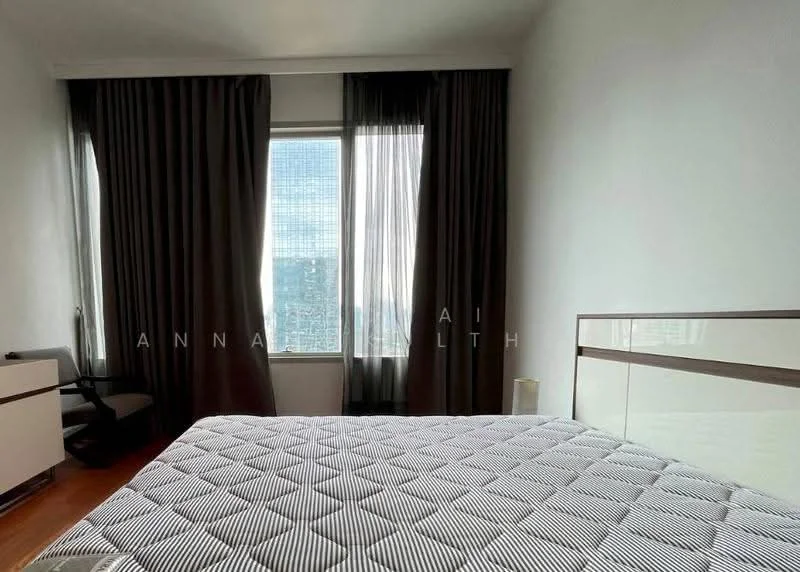 1 Bedroom condo in 185 Rajadamri