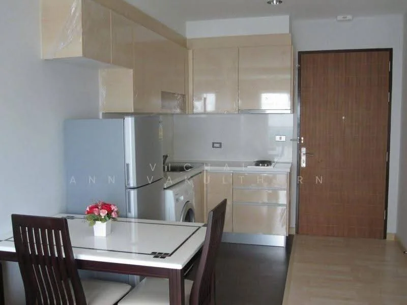 1 Bedroom condo in 59 Heritage