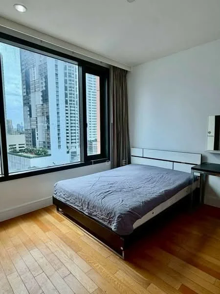 2 Bedroom condo in AGUSTON Sukhumvit 22