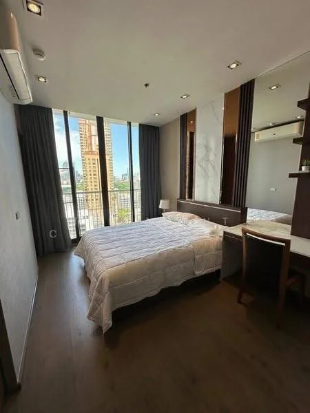 2 Bedroom condo in Park Origin Phrom Phong (Park 24)
