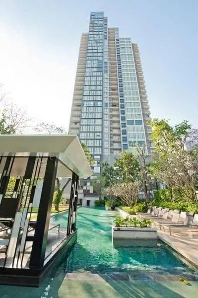 1 Bedroom condo in Quattro by Sansiri