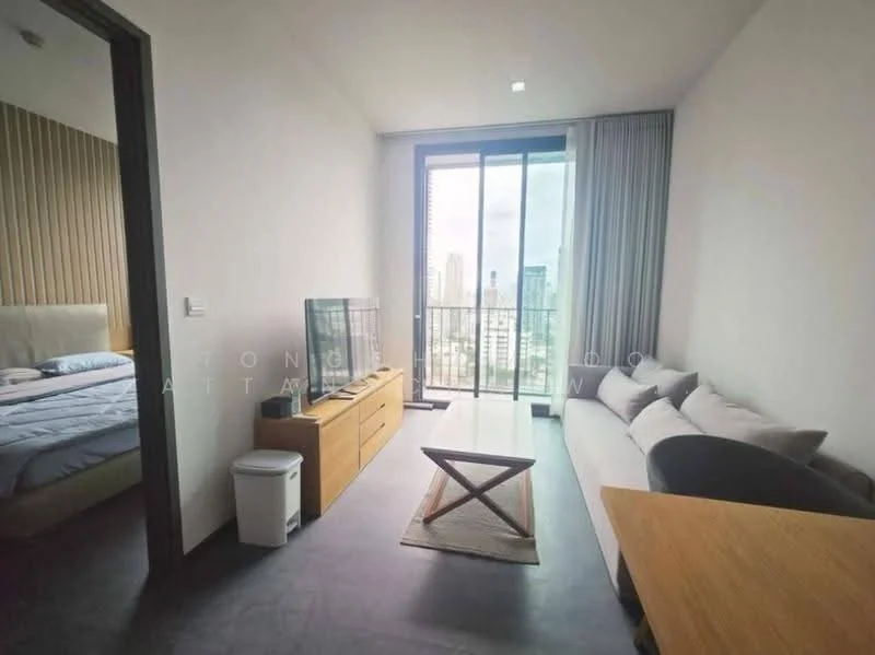 1 Bedroom condo in The Edge Sukhumvit 23