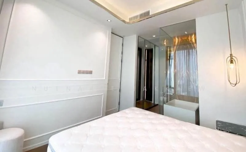 1 Bedroom condo in 28 Chidlom