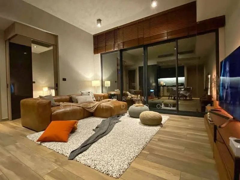 2 Bedroom condo in The Lofts Asoke