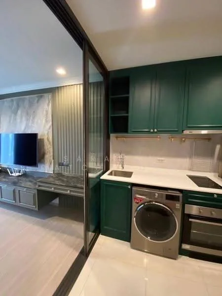 1 Bedroom condo in Life Asoke Hype