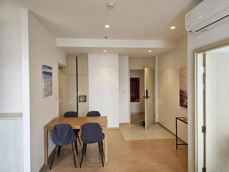 2 Bedroom condo in Maru Ekkamai 2