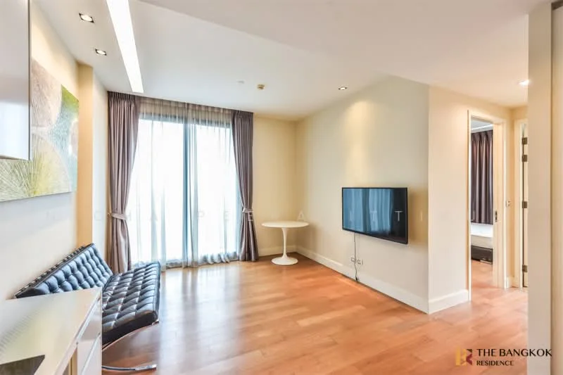 2 Bedroom condo in Equinox Phahol Vibha