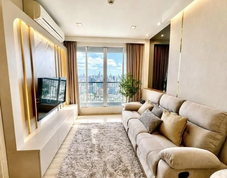 1 Bedroom condo in Rhythm Phahol-Ari