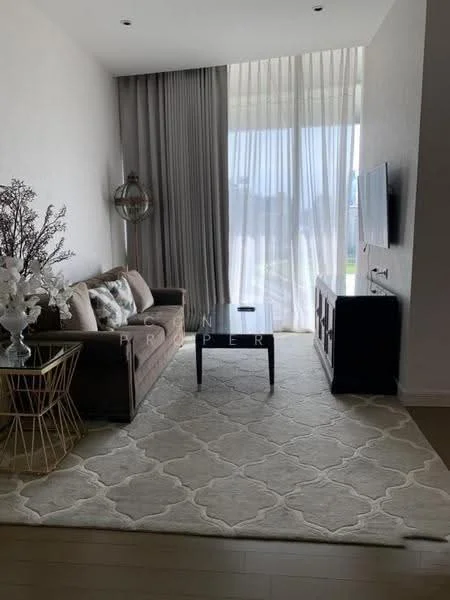 1 Bedroom condo in Magnolias Ratchadamri Boulevard