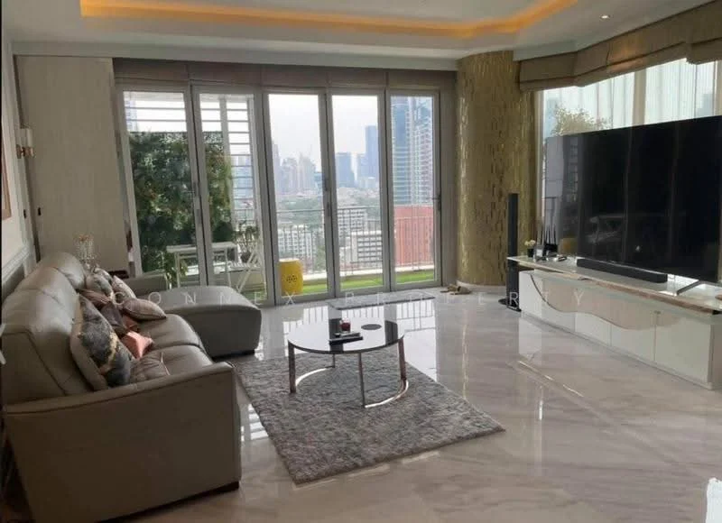 3 Bedroom condo in Baan Rajprasong