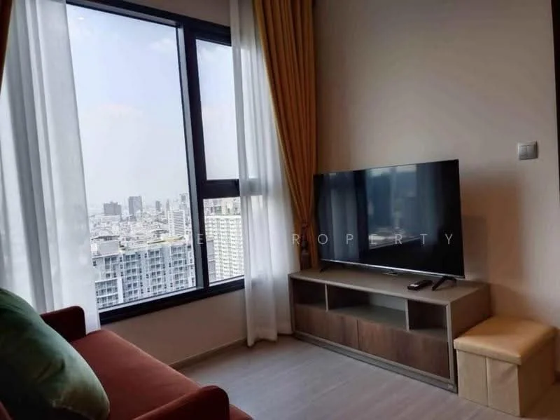 1 Bedroom condo in Life Asoke Hype