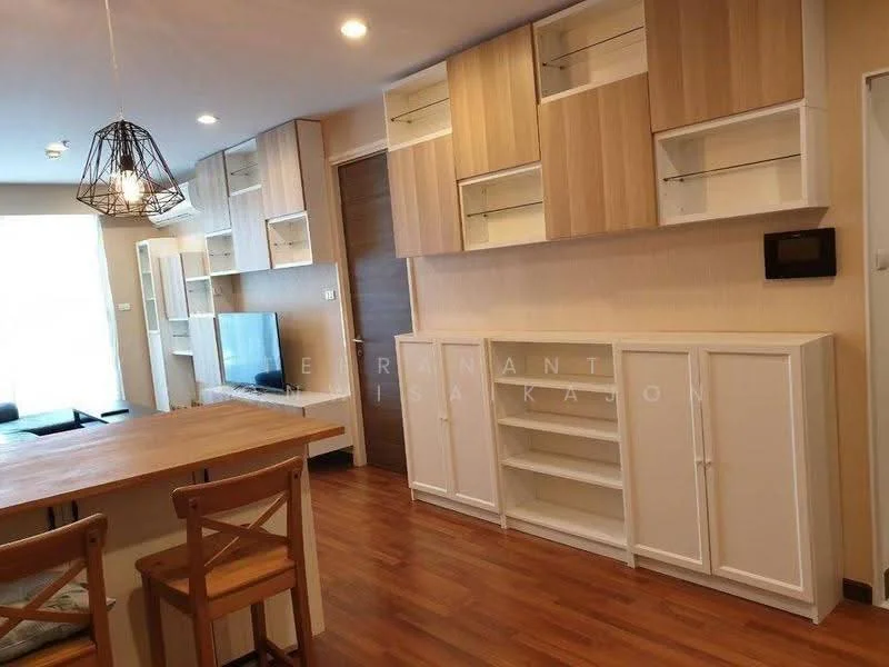 1 Bedroom condo in Supalai Prima Riva (Residential)