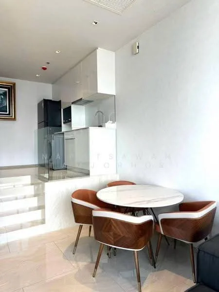 2 Bedroom condo in ASHTON Silom