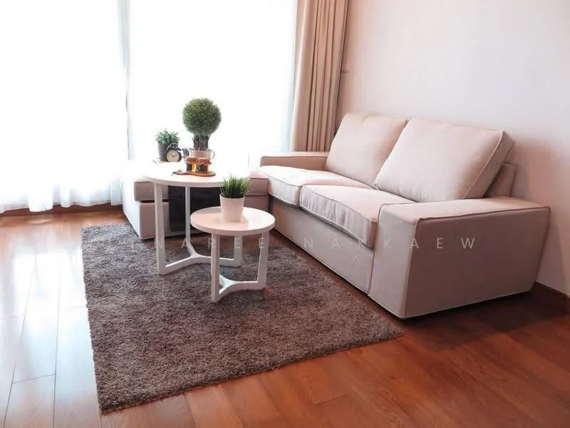 2 Bedroom condo in The Address Chidlom