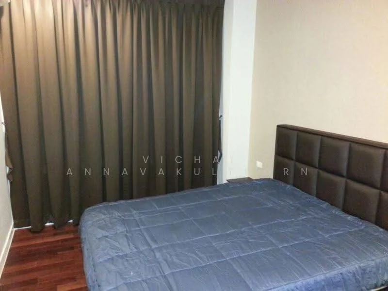 1 Bedroom condo in Circle Condominium