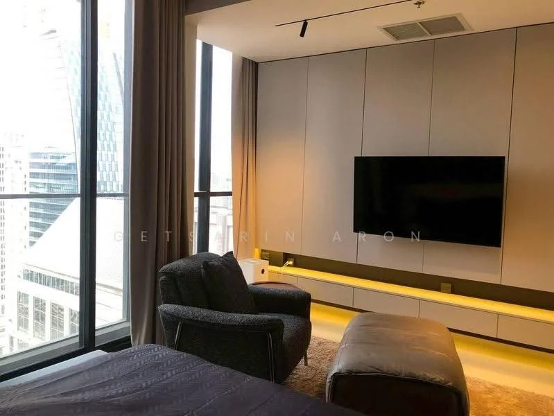 1 Bedroom condo in Noble Ploenchit