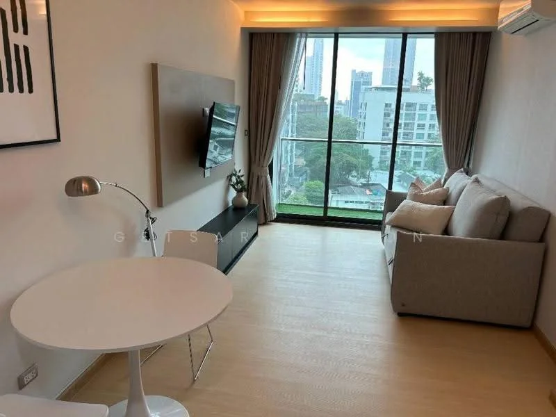 1 Bedroom condo in Via 49