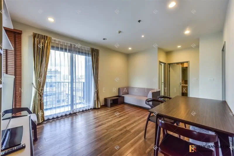 2 Bedroom condo in Onyx Phahonyothin