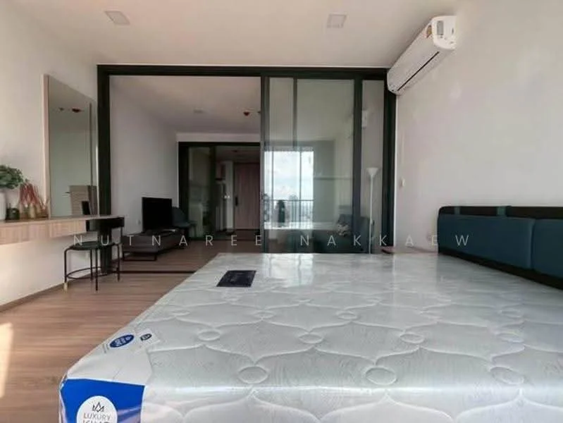 1 Bedroom condo in XT Phayathai