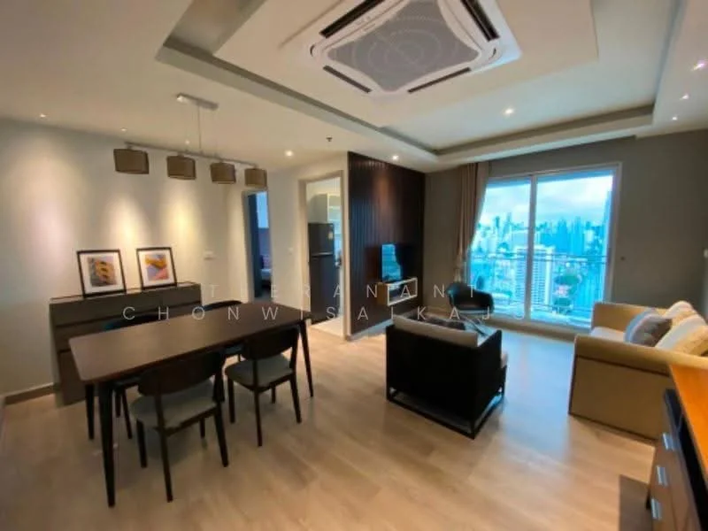2 Bedroom condo in Thru Thonglor