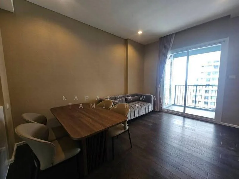 2 Bedroom condo in The Saint Residences Ladprao