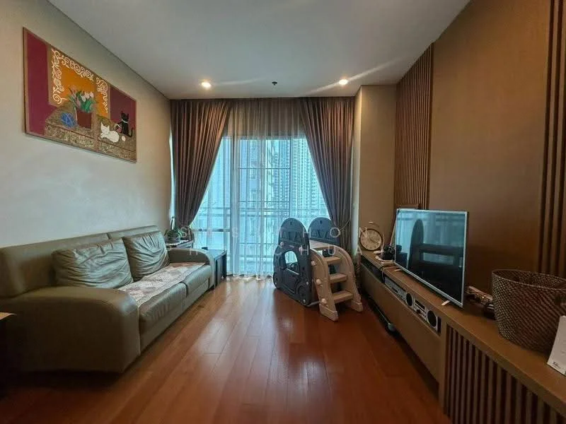 2 Bedroom condo in Bright Sukhumvit 24