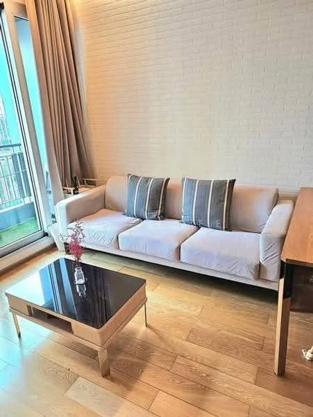 1 Bedroom condo in The Address Asoke