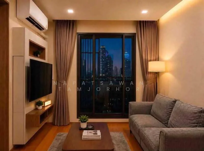 1 Bedroom condo in The Address Sathorn