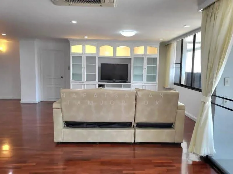 3 Bedroom condo in Acadamia Grand Tower