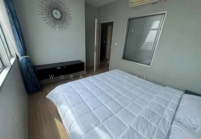 1 Bedroom condo in Chewathai Ratchaprarop
