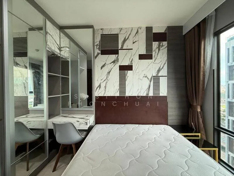 2 Bedroom condo in Rhythm Asoke