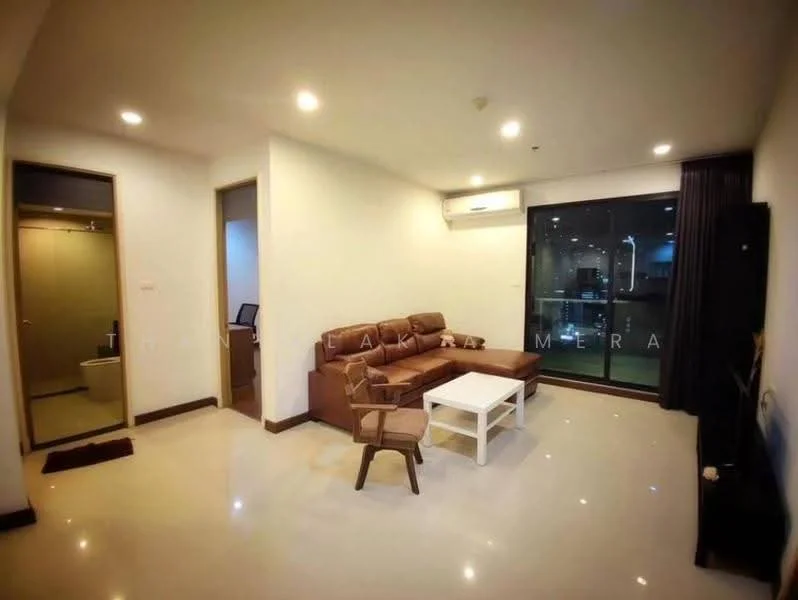 2 Bedroom condo in Supalai Premier Ratchathewi