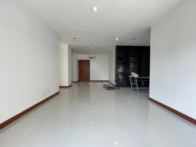 2 Bedroom condo in PG Rama 9