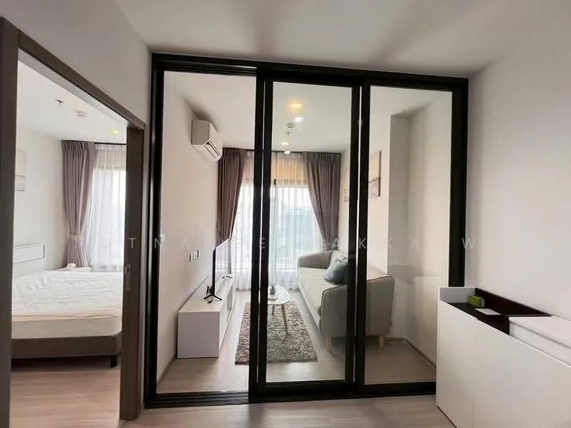 1 Bedroom condo in Life Asoke Hype