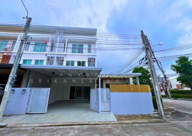4 Bedroom condo in Villette City Pattanakarn 38