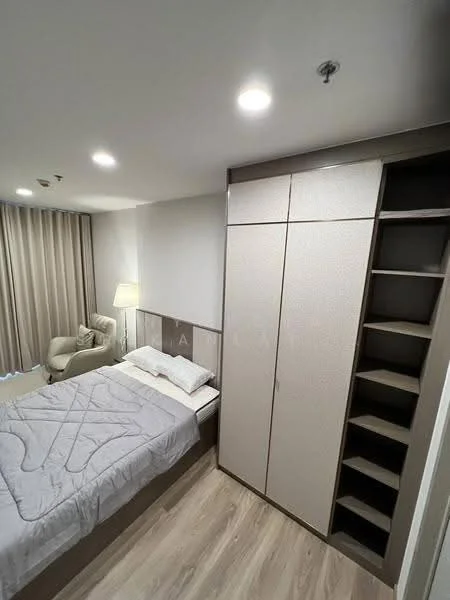 1 Bedroom condo in Oka Haus Sukhumvit 36