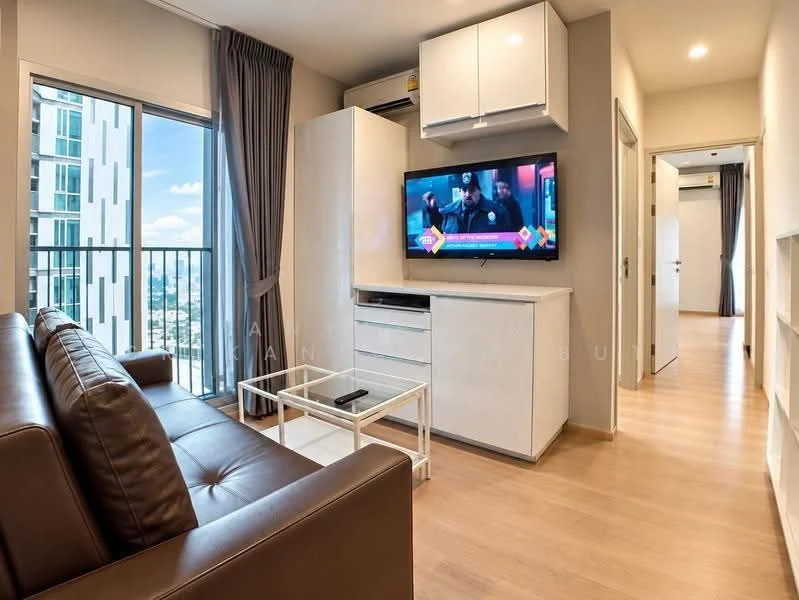 2 Bedroom condo in Noble Revolve Ratchada 2