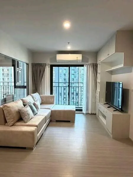 2 Bedroom condo in The Parkland Phetkasem 56