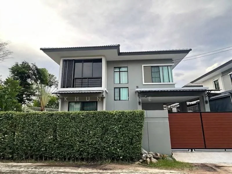 3 Bedroom condo in Pruksa Delight Bangna - Srinakarin