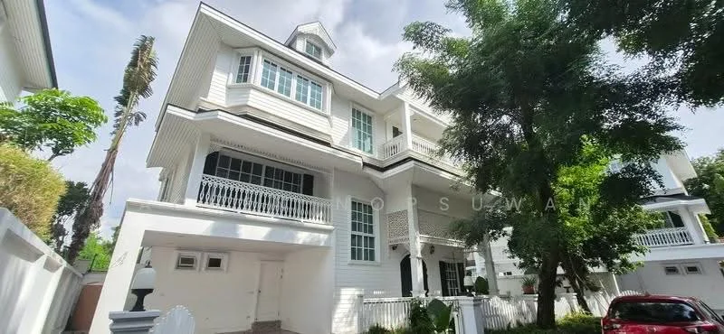4 Bedroom condo in Fantasia Villa 3