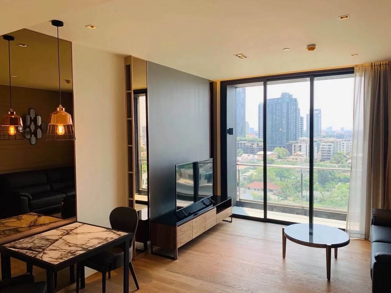 1 Bedroom condo in BEATNIQ Sukhumvit 32