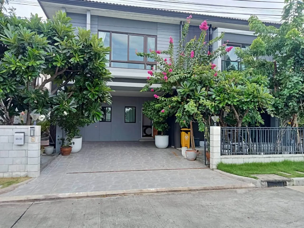 4 Bedroom condo in Centro Bangna-Wongwean